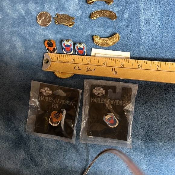 Harley-Davidson Pins 12 pcs - Picture 9 of 9